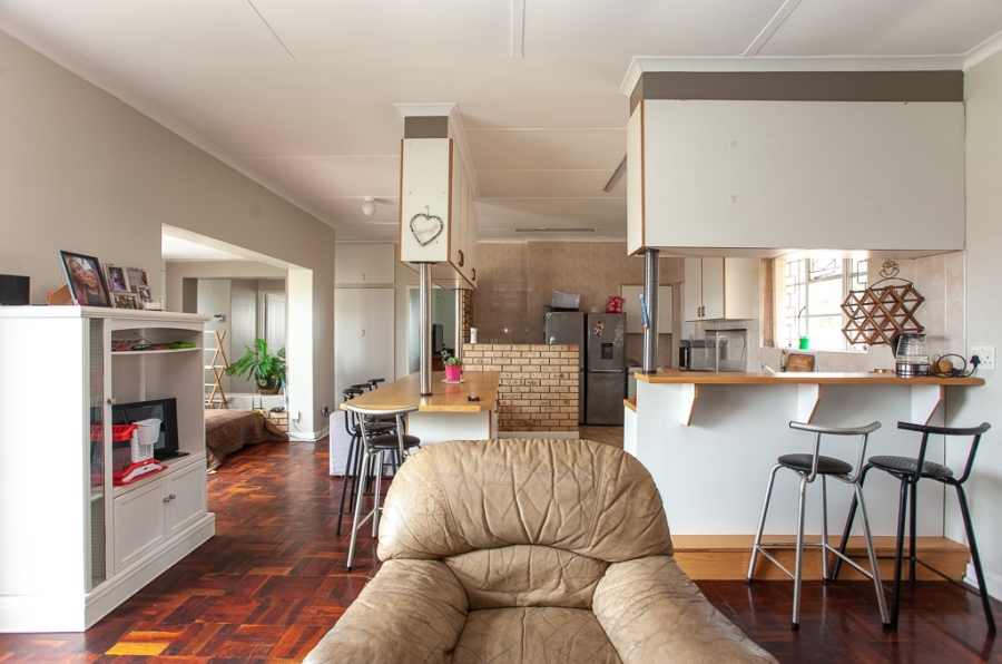 3 Bedroom Property for Sale in Humerail Eastern Cape